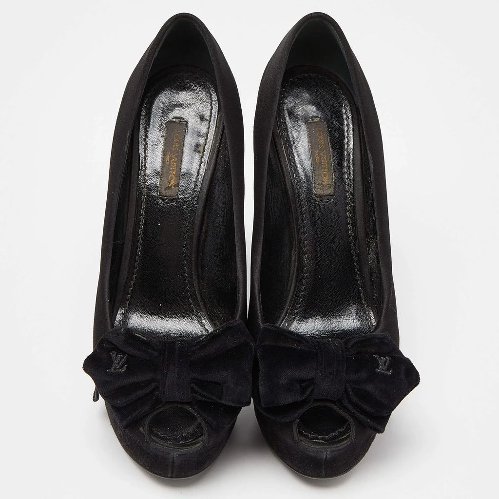 Louis Vuitton Louis Vuitton Black Suede Peep Toe Pumps Size 37.5 3