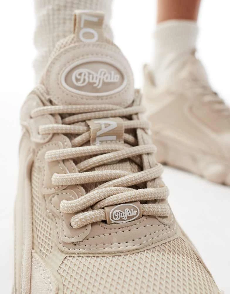 Buffalo Buffalo trainer in cream 3