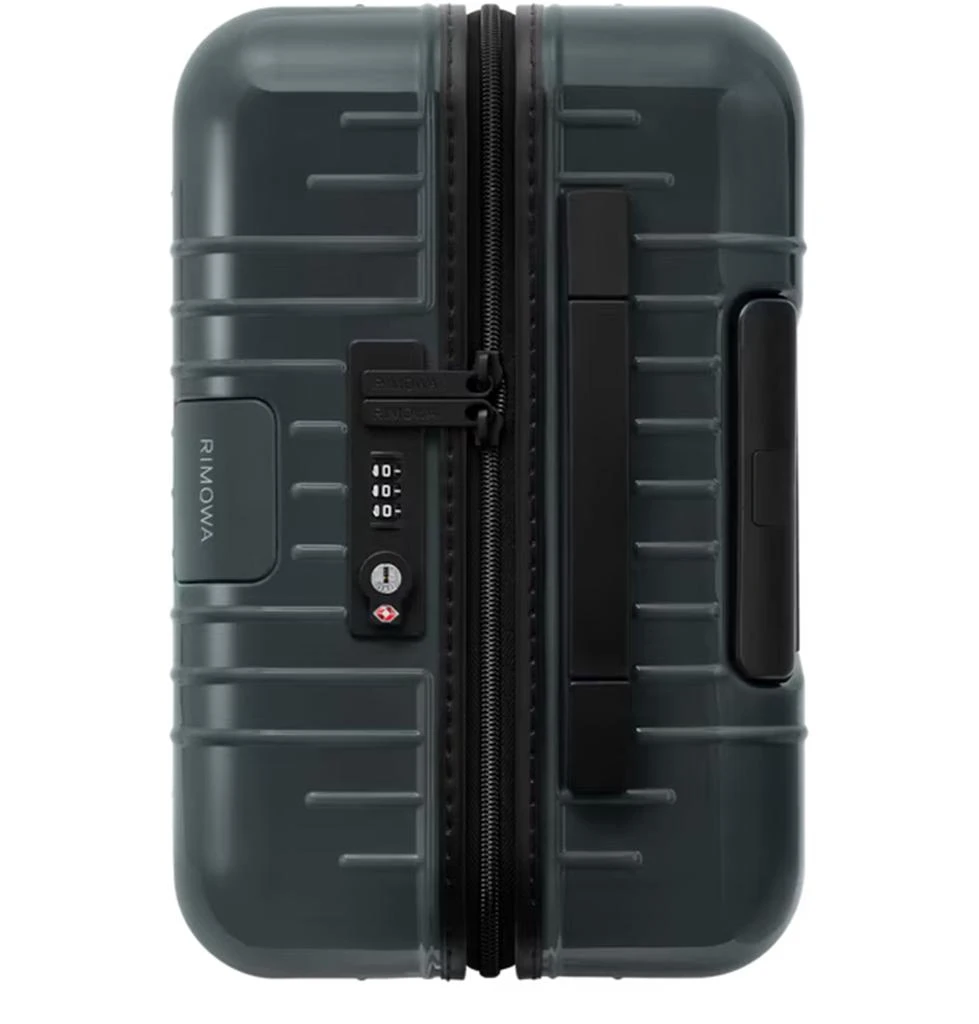 RIMOWA Essential Lite cabin luggage 9