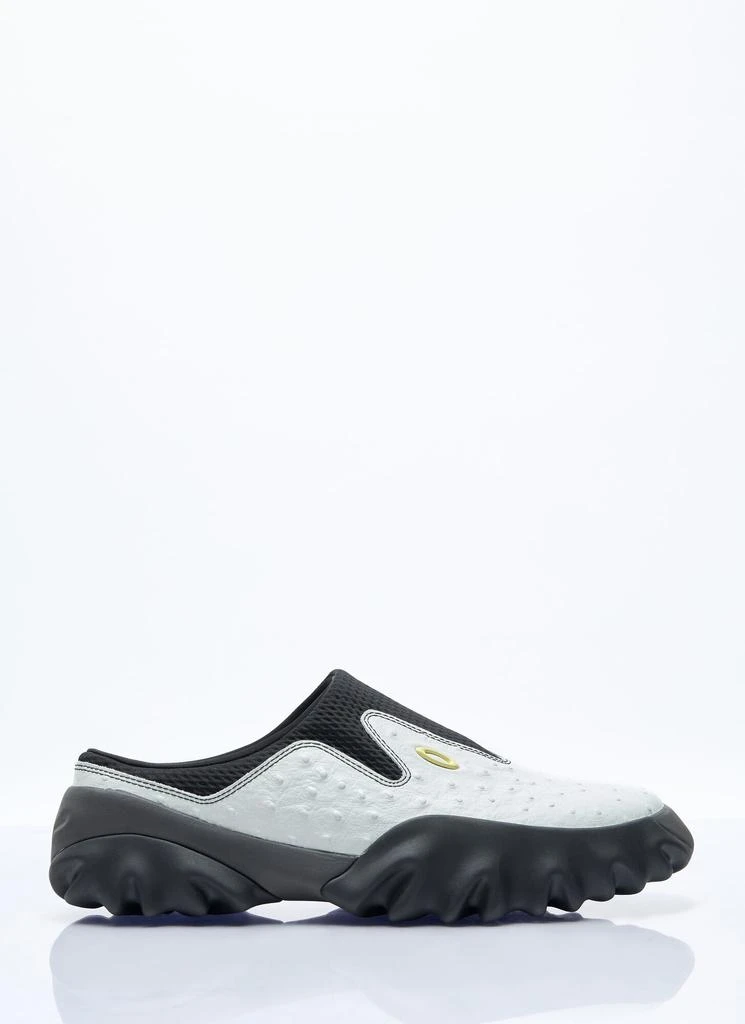 Oakley Factory Team Chop Saw Mules 1