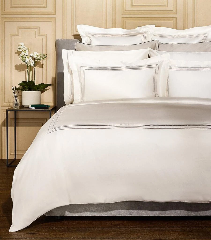 Harrods of London Mayfair Oxford Pillowcase Pair (50cm x 75cm) 1