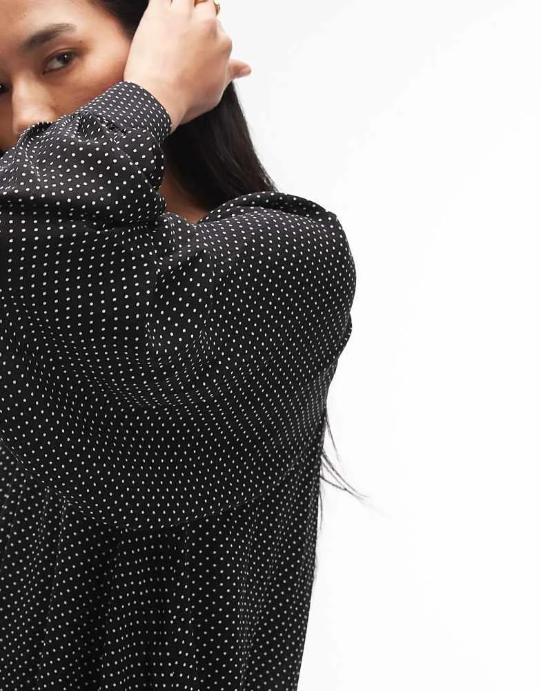 Other Stories
Other Stories chiffon volumen blouse top in black with white polka dots 3