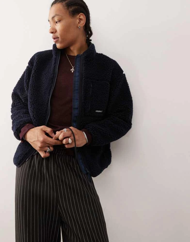 Gramicci Gramicci sherpa jacket in navy 1