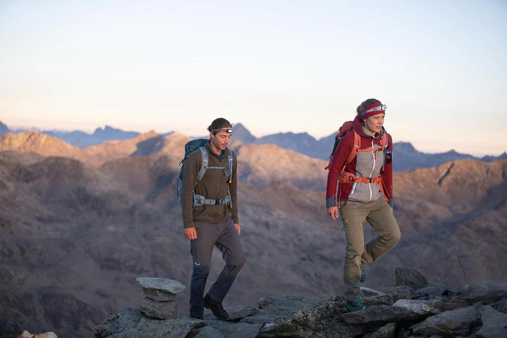 Deuter Deuter Futura 32 Hiking Backpack | Pack of 1 8