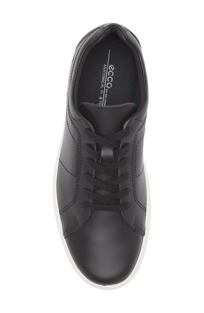ECCO Classic Low Top Sneaker 5