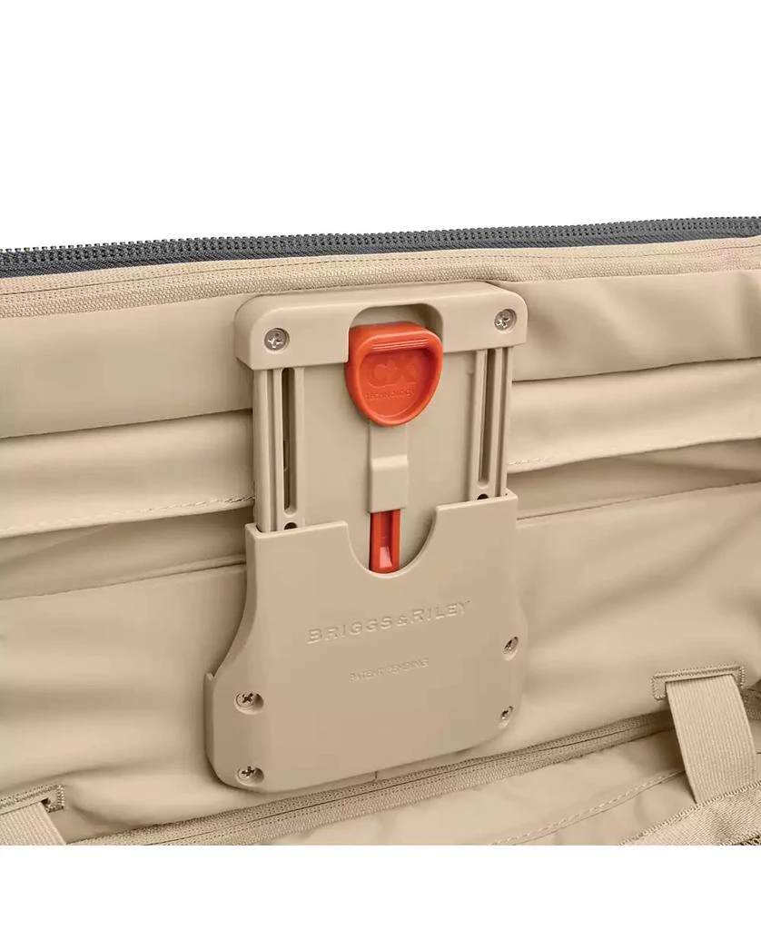 Briggs & Riley Baseline Large Expandable Spinner 12