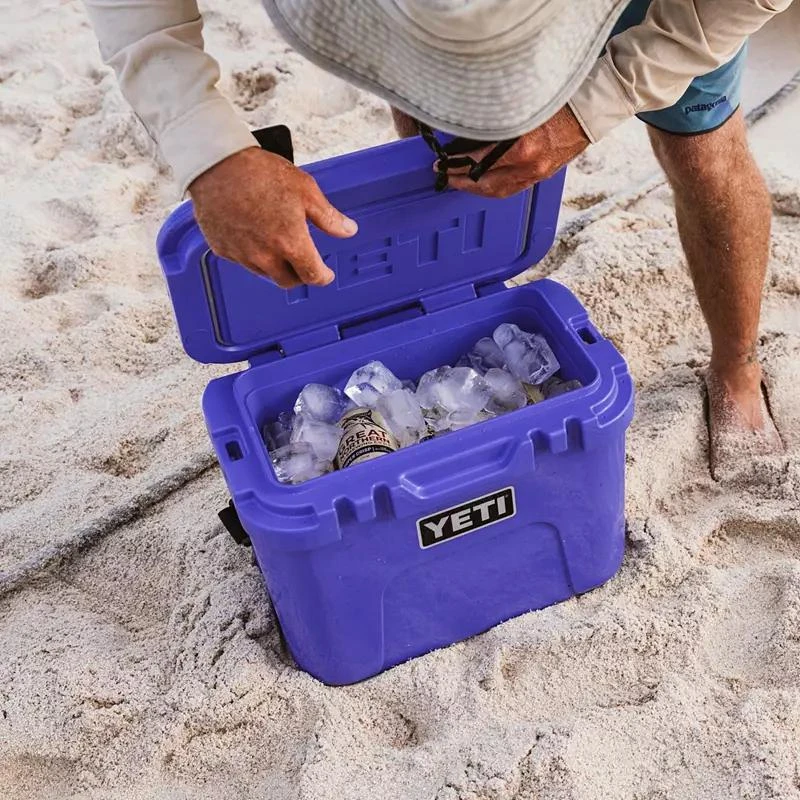 YETI YETI Roadie 15 Hard Cooler 10