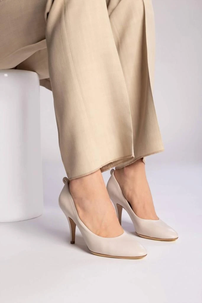 Salvatore Ferragamo Salvatore Ferragamo - Women
s Judy Stiletto Pumps 6