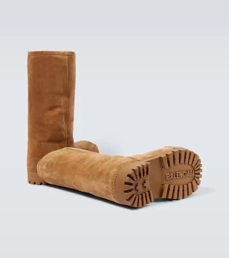 Balenciaga Alaska High suede boots 7