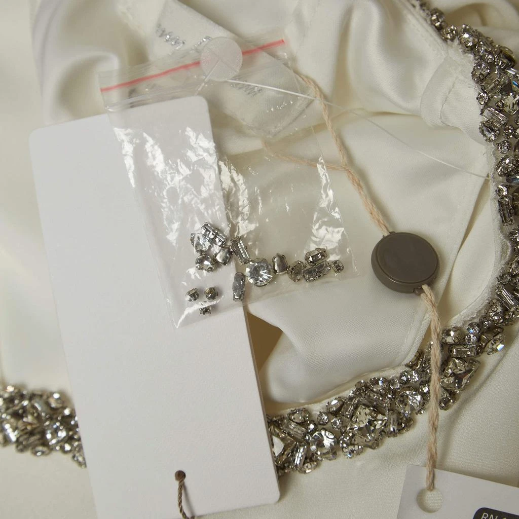 Jenny Packham Jenny Packham White Satin Crystal Embellished Neck Wedding Gown L 5