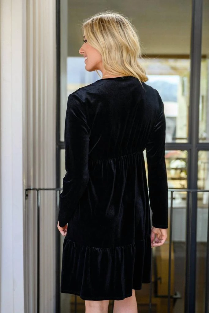 Hesed Jentsyn Velvet V-Neck Dress In Black 2