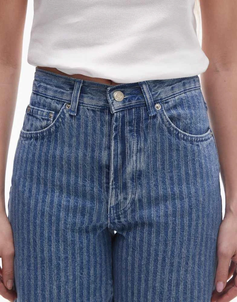 Topshop Topshop mid rise loose fit straight jean in mid blue stripe 5