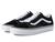 color Black/True White 0