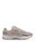 color Light Orewood Brown 0
