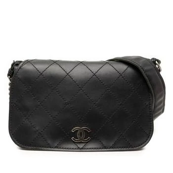 Chanel | Leather Shoulder Bag (Pre-Owned)