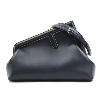 Fendi | Leather Clutch Bag Shoulder Bag (Pre-Owned)