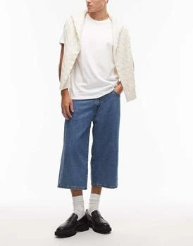 Levi's baggy 3/4 denim jorts in mid wash