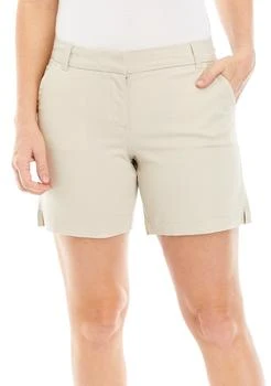 Crown & Ivy™ Petite 6" Caroline Shorts