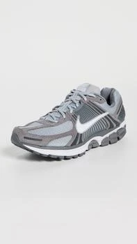 Nike Zoom Vomero 5 Sneakers