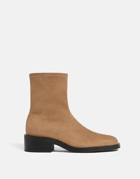 Stradivarius Flat suede-effect ankle boots in beige