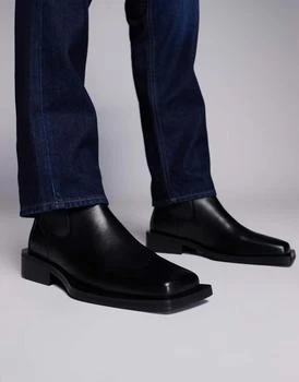 ASOS DESIGN heeled chelsea boots in black leather with square toe