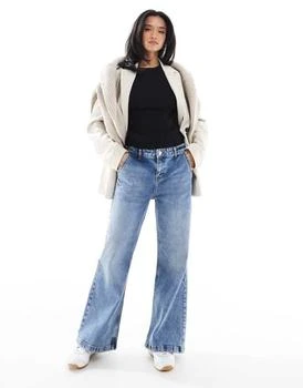 Miss Selfridge Petite  flare wide leg jean in mid blue