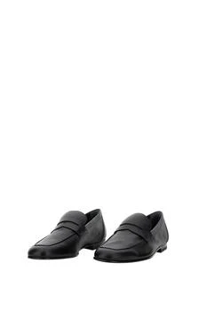 Tod's | Classic Leather Moccasin With Subtle Monogram Detail