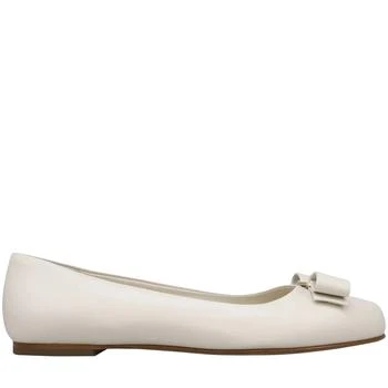 Salvatore Ferragamo | Ferragamo White Varina Ballet Flats