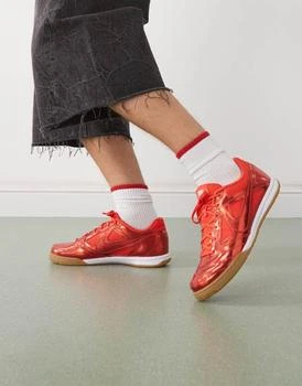 Nike Gato LV8 trainers in red