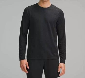 Metal Vent Tech Long Sleeve - Plus In Graphite Grey/black
