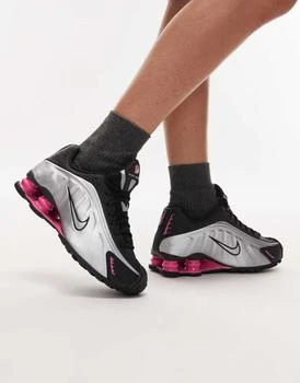 Nike Shox R4 unisex trainers in black and pink