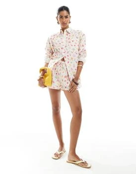 Miss Selfridge Miss Selfridge shorts in fruit print