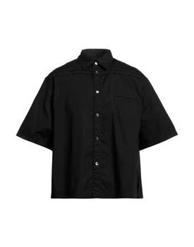Solid color shirt
