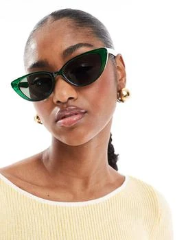 AIRE amalthea cat eye sunglasses in emerald green