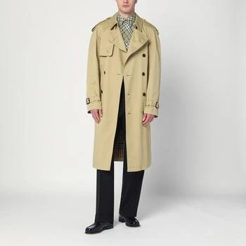 Burberry | Double-breasted trench coat in Hamper color