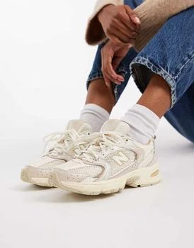 New Balance 530 trainers in oatmeal